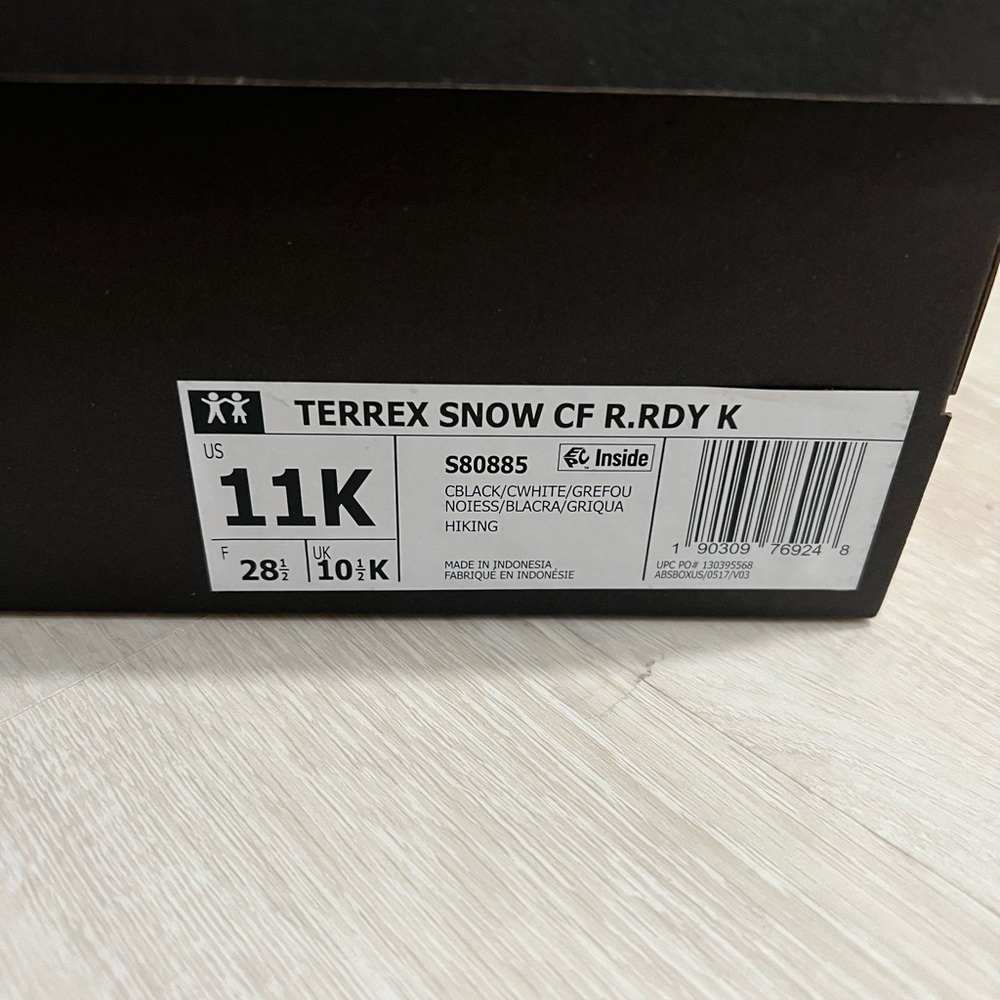 Adidas Terrex Snow Boots 11k - Picture 2 of 3